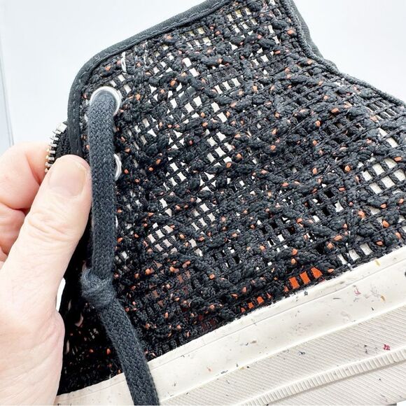 Converse Chuck Taylor All Star 70 Hi Speckled Black Crochet Womens Sample Sz 5 - Picture 6 of 15
